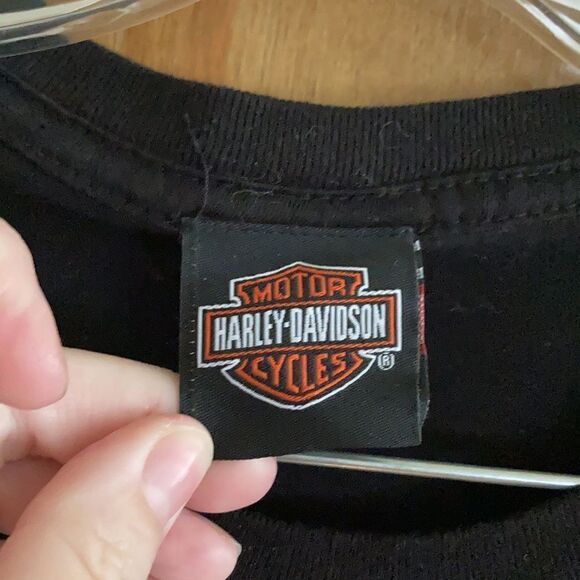 Authentic Harley Davidson T-shirt - Picture 2 of 5